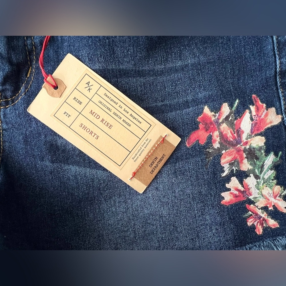 Angel Kiss — Women's Blue Denim Shorts with Floral Print *NEW* - Picture 5 of 11